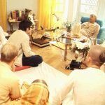 Шрила Прабхупада и ученики