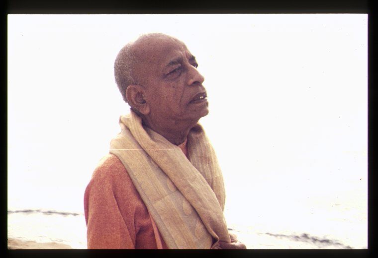 История про Шрилу Прабхупаду "Хороший совет"