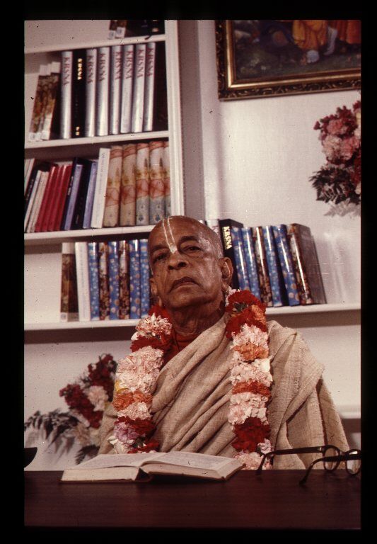 История про Шрилу Прабхупаду "Тот же самый вопрос"